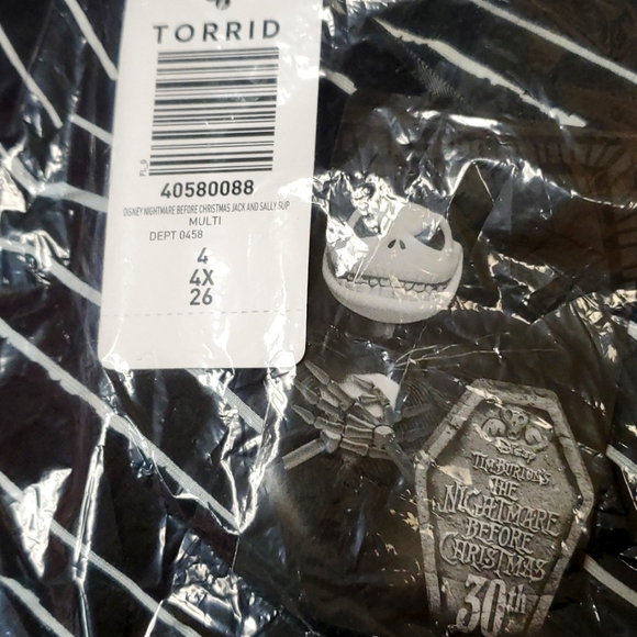 ❤️NWT VINTAGE TORRID DISNEY LEGGING NIGHTMARE BEFORE CHRISTMAS JACK SALLY 4X - Picture 4 of 9
